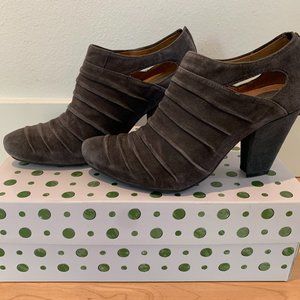 Earthies Barina Ankle Booties, Grey Kid Suede, 7.5